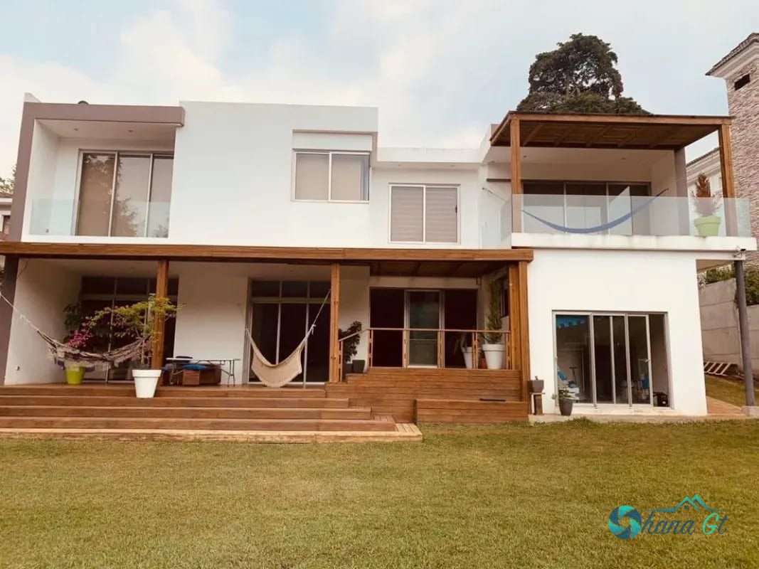 Casa Moderna en Venta, KM 16.5 CAES Cond. San Francisco Javier — Casa en Venta en Carretera a El Salvador, Guatemala, Ciudad — foto 2 de 17