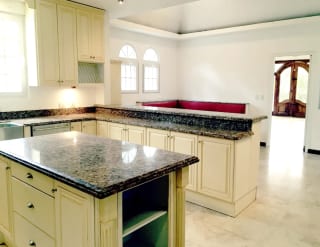 CASA DE LUJO EN FORESTA DE CAYALÁ — Casa en Venta en Foresta de Cayalá, Zona 16, Guatemala, Ciudad — miniatura 9 de 17