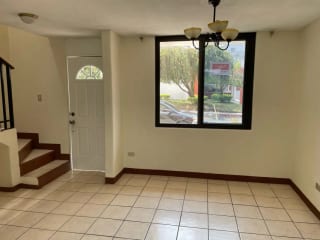 CASA EN VENTA En CASA GRANDE Km. 10 RUTA AL ATLANTICO — Casa en Venta en Carretera al Atlántico, Guatemala, Ciudad — miniatura 9 de 17