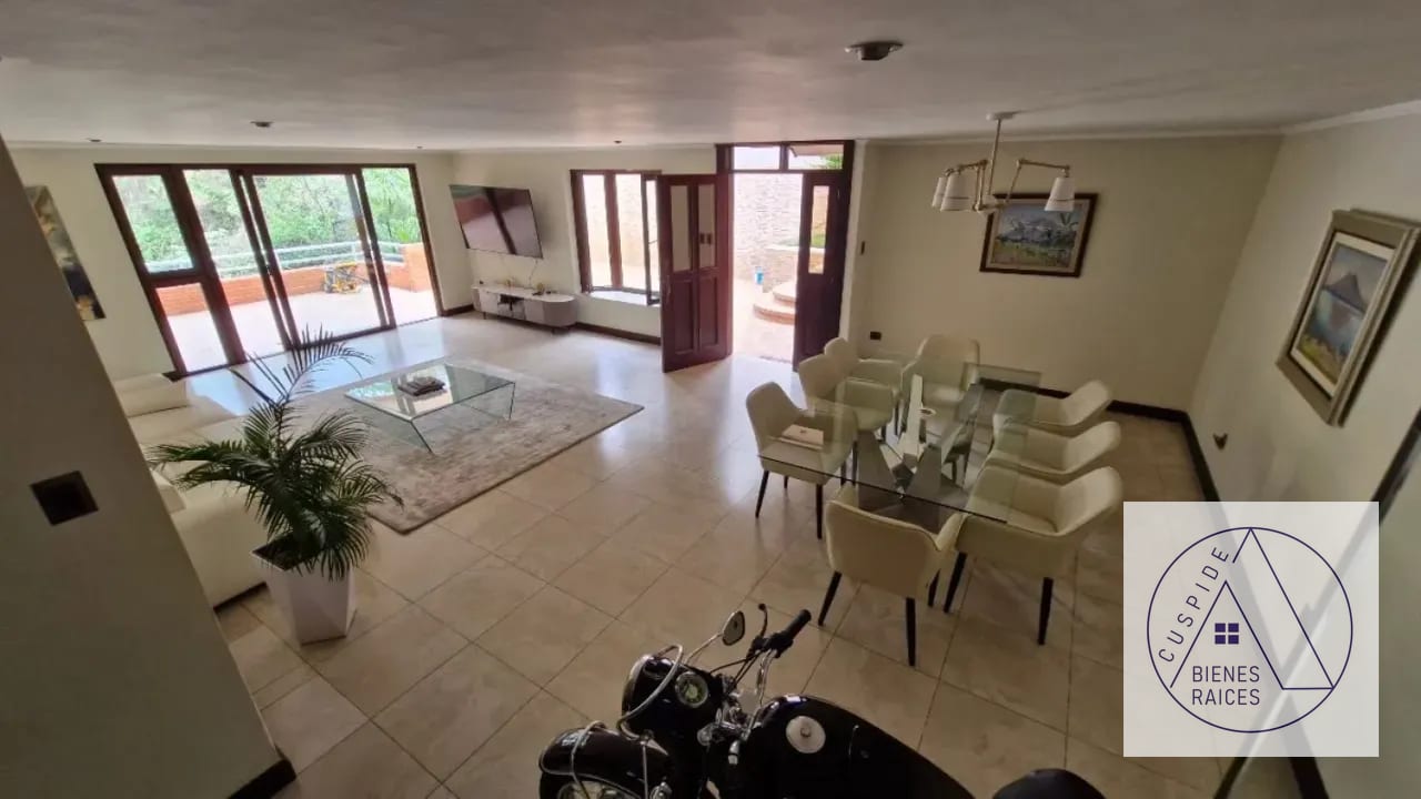 Zona 15 La Hondonada se vende casa grande — Casa en Venta en Zona 15, Guatemala, Ciudad — foto 2 de 10