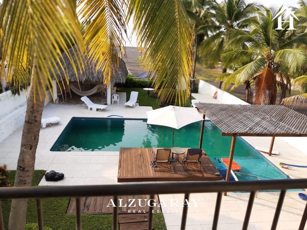 CASA AMUEBLADA FRENTE AL MAR - 5 HAB. / CONDOMINIO CHULAMAR — Casa en Venta en Puerto San José, Escuintla — foto 11 de 12