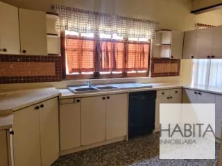 Propiedad en Alquiler para Oficinas o Negocio, San Cristóbal zona 8 de Mixco — Casa en Alquiler en Zona 8 Mixco, Guatemala, Ciudad — miniatura 2 de 17