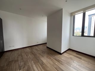 Apartamento Renta Edificio Vhista 2 Dormitorio, 1 Parqueo tánde114MTS2, Balcón amplio — Apartamento en Alquiler en Zona 15, Guatemala, Ciudad — miniatura 5 de 10
