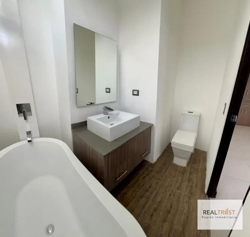 APARTAMENTO EN VENTA DESTINY KM 14.5 CAES — Apartamento en Venta en Carretera a El Salvador, Guatemala, Ciudad — foto 7 de 15