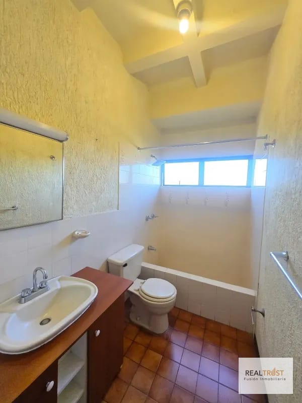 APARTAMENTO EN RENTA EN VISTA HERMOSA II ZONA 15 — Apartamento en Alquiler en Zona 15, Guatemala, Ciudad — foto 5 de 9