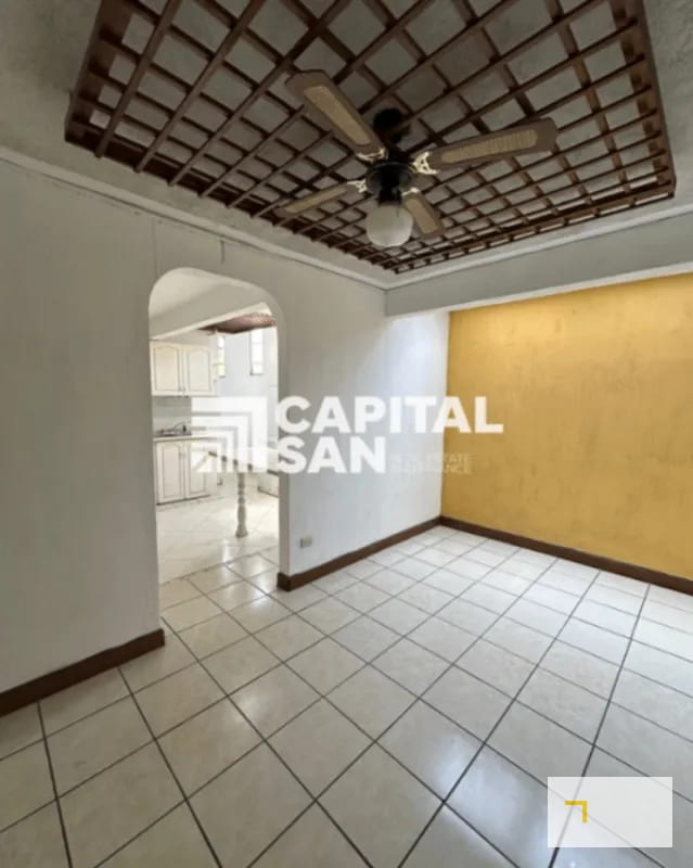 Casa en venta en San Cristóbal col Panorama de 6 habitaciones amplio jardín y apartamento independiente — Casa en Venta en *Otro / No especificar, Zona 8 Mixco, Guatemala, Ciudad — foto 10 de 11