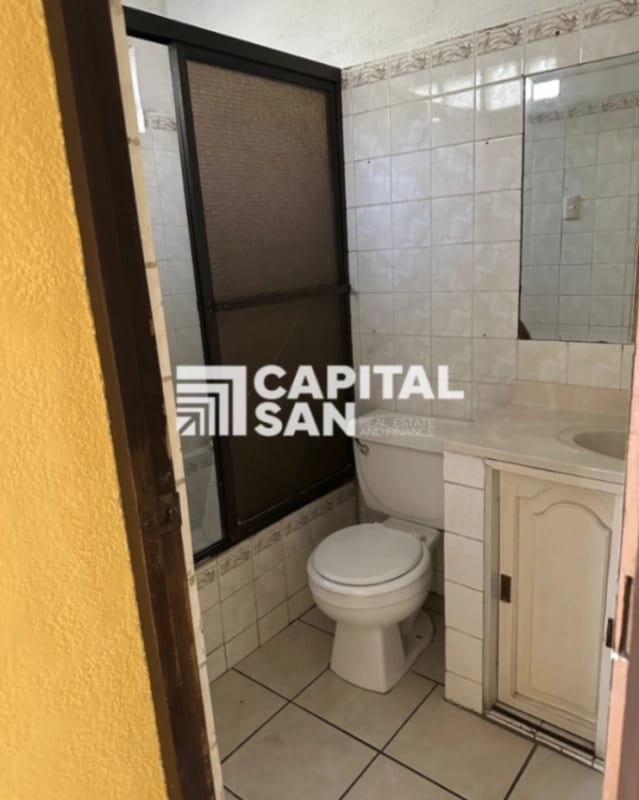 Casa en venta en San Cristóbal col Panorama de 6 habitaciones amplio jardín y apartamento independiente — Casa en Venta en *Otro / No especificar, Zona 8 Mixco, Guatemala, Ciudad — foto 8 de 11