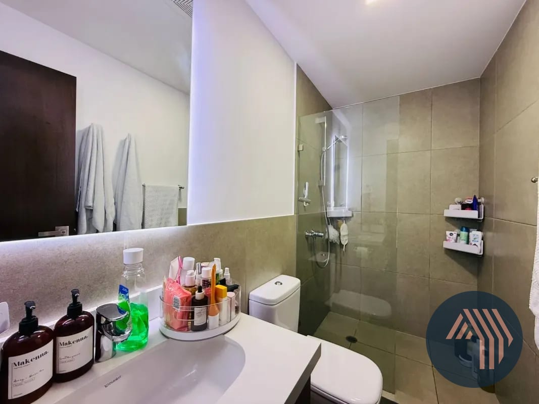 VENTA DE HERMOSO APARTAMENTO - MORETTI, ZONA 10 — Apartamento en Venta en Moretti, Zona 10, Guatemala, Ciudad — foto 2 de 15