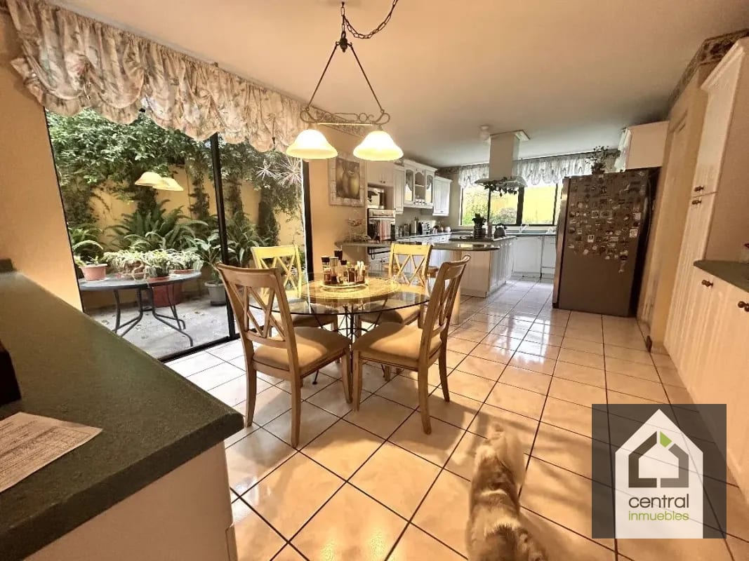 Casa en venta, Condominio La Laguna, Colonia Santa Rosalía, CAES — Casa en Venta en Santa Rosalia La Laguna, Carretera a El Salvador, Guatemala, Ciudad — foto 15 de 17