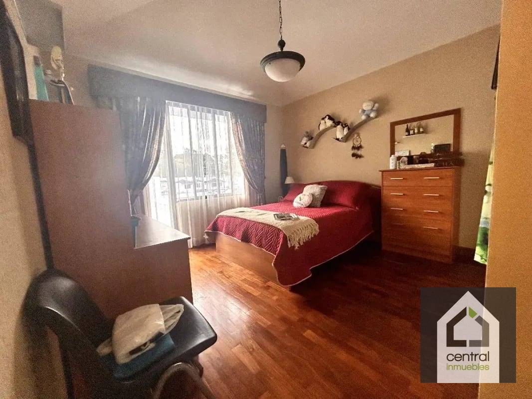 Casa en venta, Condominio La Laguna, Colonia Santa Rosalía, CAES — Casa en Venta en Santa Rosalia La Laguna, Carretera a El Salvador, Guatemala, Ciudad — foto 10 de 17