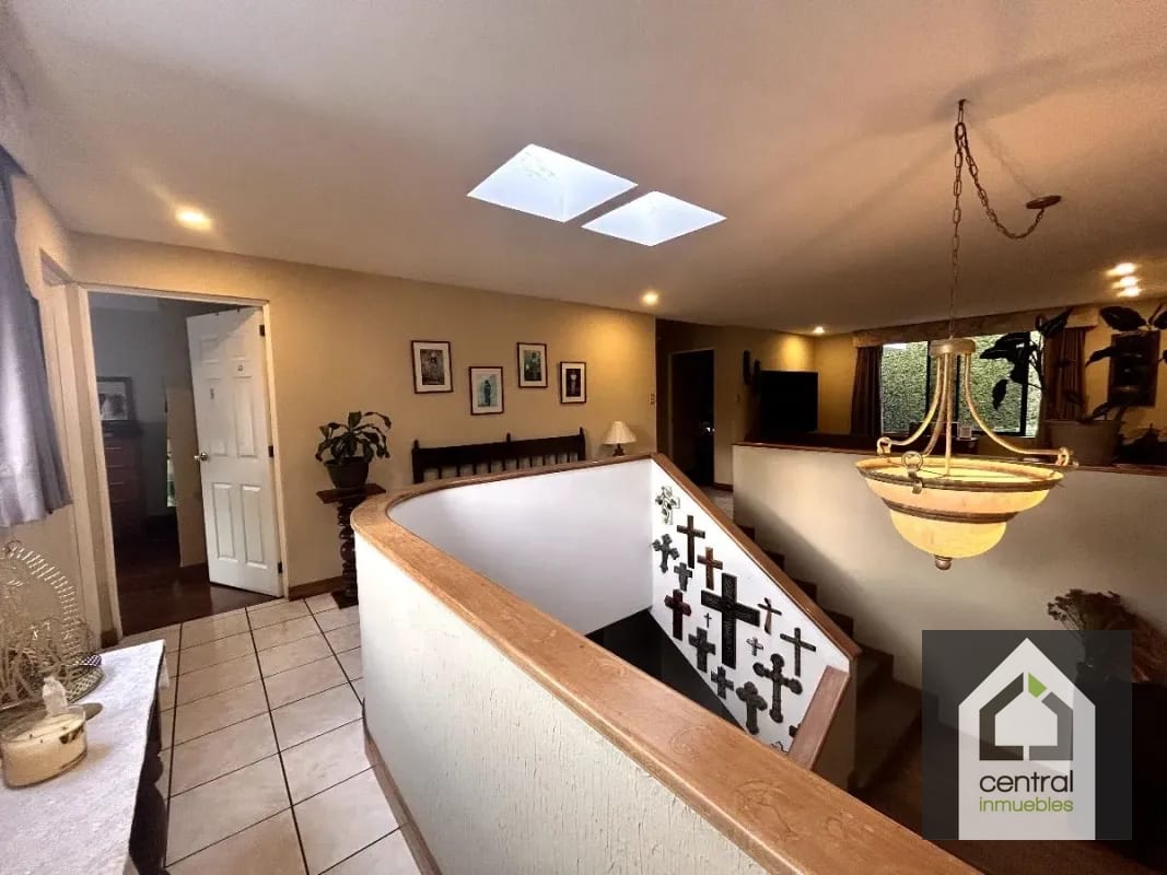 Casa en venta, Condominio La Laguna, Colonia Santa Rosalía, CAES — Casa en Venta en Santa Rosalia La Laguna, Carretera a El Salvador, Guatemala, Ciudad — foto 9 de 17