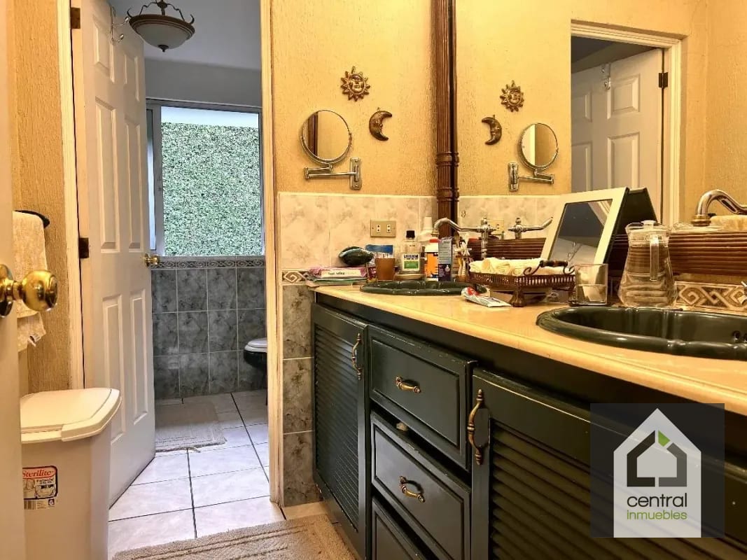 Casa en venta, Condominio La Laguna, Colonia Santa Rosalía, CAES — Casa en Venta en Santa Rosalia La Laguna, Carretera a El Salvador, Guatemala, Ciudad — foto 6 de 17