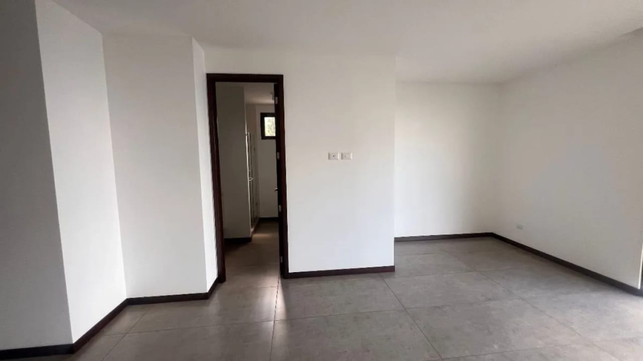 VENTA APARTAMENTO ALBERO SAN LAZARO — Apartamento en Venta en Albero San Lazaro, Zona 15, Guatemala, Ciudad — foto 11 de 15