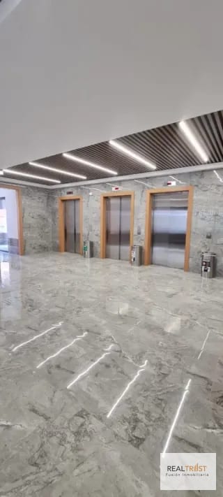 OFICINA EN RENTA PROSPERE ZONA 14 PARA ESTRENAR — Oficina en Alquiler en Zona 14, Guatemala, Ciudad — miniatura 1 de 13