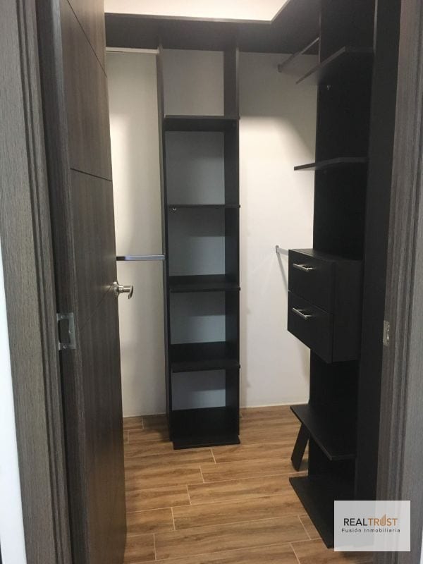 VENDO APARTAMENTO MARISCAL 180° ZONA11 — Apartamento en Venta en Zona 11, Guatemala, Ciudad — foto 12 de 15
