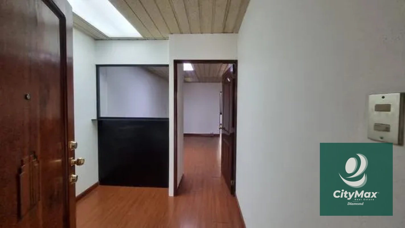 Oficinas en Renta en Guatemala Zona 10 — Oficina en Alquiler en Zona 10, Guatemala, Ciudad — foto 2 de 6