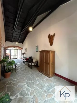 Casa en venta en exclusivo condominio de Antigua Guatemala — Casa en Venta en Las Gravileas, Antigua, Sacatepéquez — miniatura 1 de 17