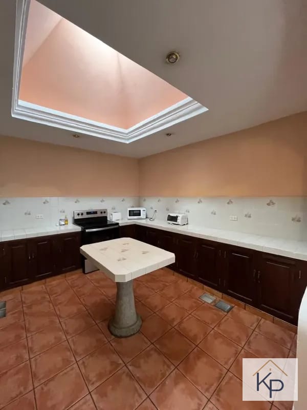 Casa en venta en exclusivo condominio de Antigua Guatemala — Casa en Venta en Las Gravileas, Antigua, Sacatepéquez — foto 15 de 17
