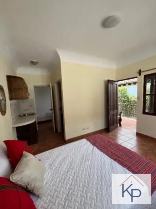 Casa en venta en exclusivo condominio de Antigua Guatemala — Casa en Venta en Las Gravileas, Antigua, Sacatepéquez — miniatura 3 de 17