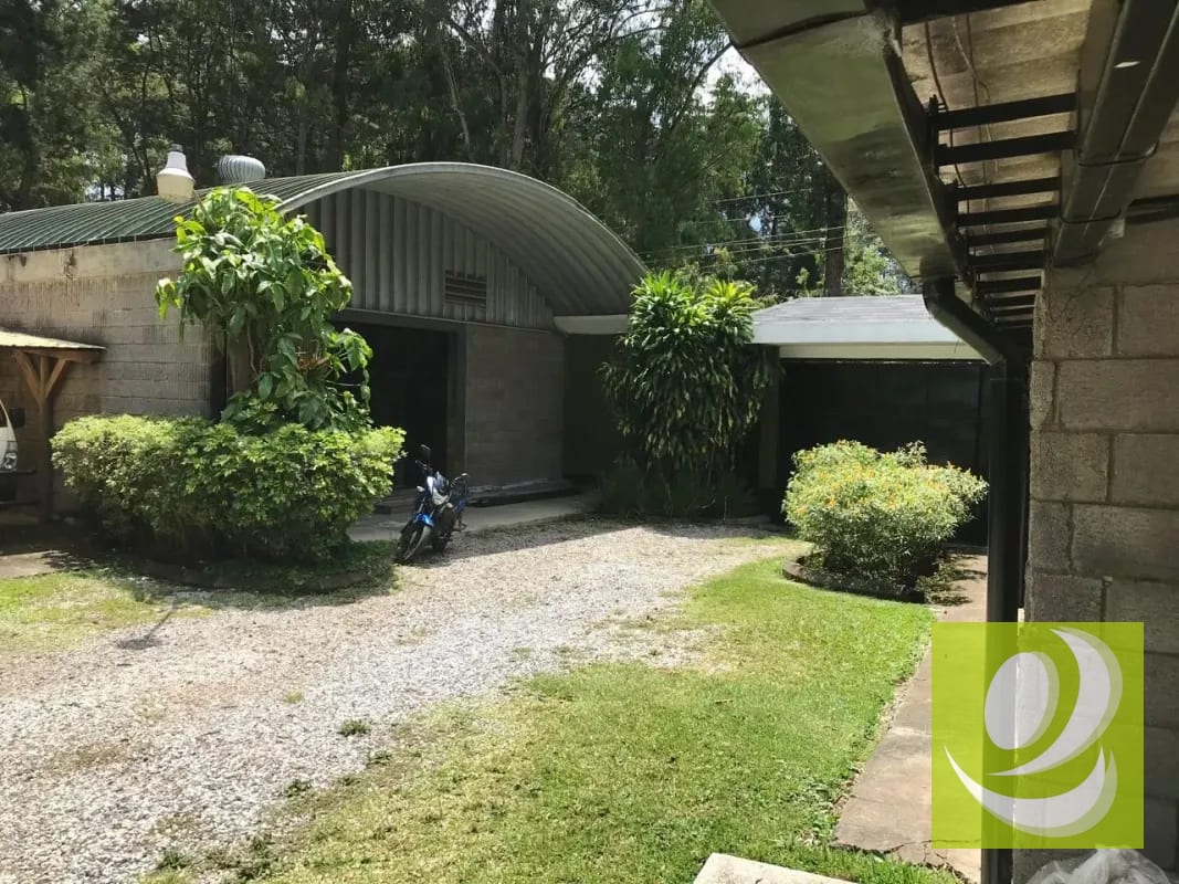 Casa grande  en venta en zona 16 de un nivel — Casa en Venta en Zona 16, Guatemala, Ciudad — foto 2 de 17
