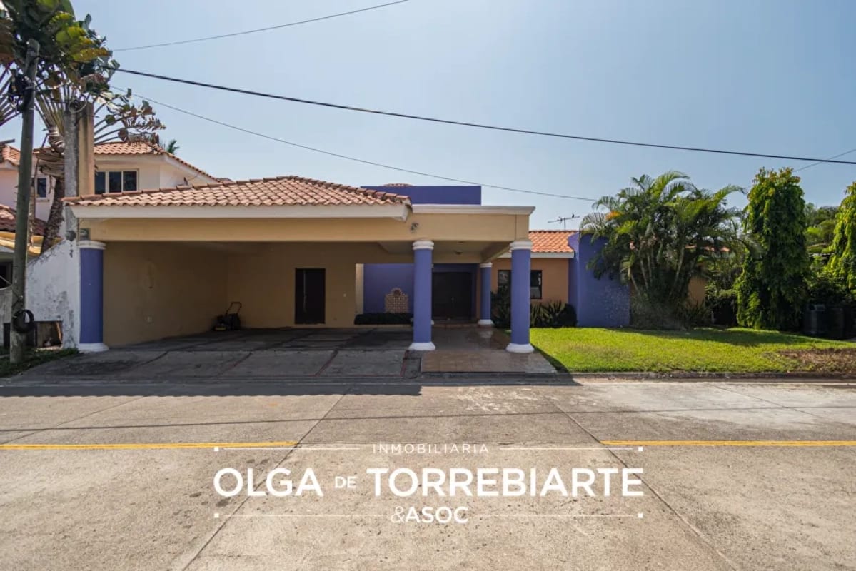 Casa en Condominio San Marino II — Casa vacacional en Venta en San Marino, Puerto Quetzal, Escuintla — foto 2 de 17