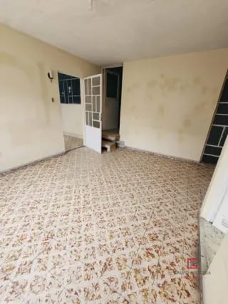 Renta de amplia casa ideal para oficina — Casa en Alquiler en Ciudad Nueva, Zona 2, Guatemala, Ciudad — miniatura 8 de 16