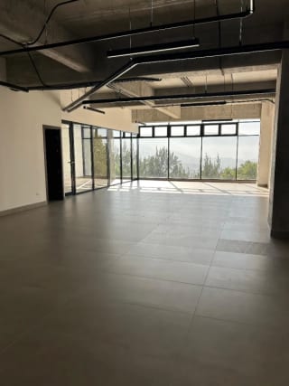 Vendo Oficina Zona 13, Edificio Elemento — Oficina en Venta en Zona 13, Guatemala, Ciudad — miniatura 1 de 7