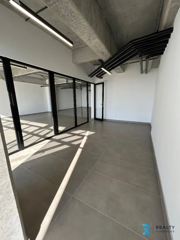 VENDO OFICINA ZONA 13, EDIFICIO ELEMENTO — Oficina en Venta en Zona 13, Guatemala, Ciudad — foto 7 de 7