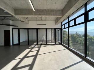 Vendo Oficina Zona 13, Edificio Elemento — Oficina en Venta en Zona 13, Guatemala, Ciudad — miniatura 2 de 7