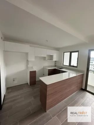 APARTAMENTOS EN RENTA SEGHERIA ZONA 14 LA VILLA — Apartamento en Alquiler en Segheria, Zona 14, Guatemala, Ciudad — miniatura 3 de 14