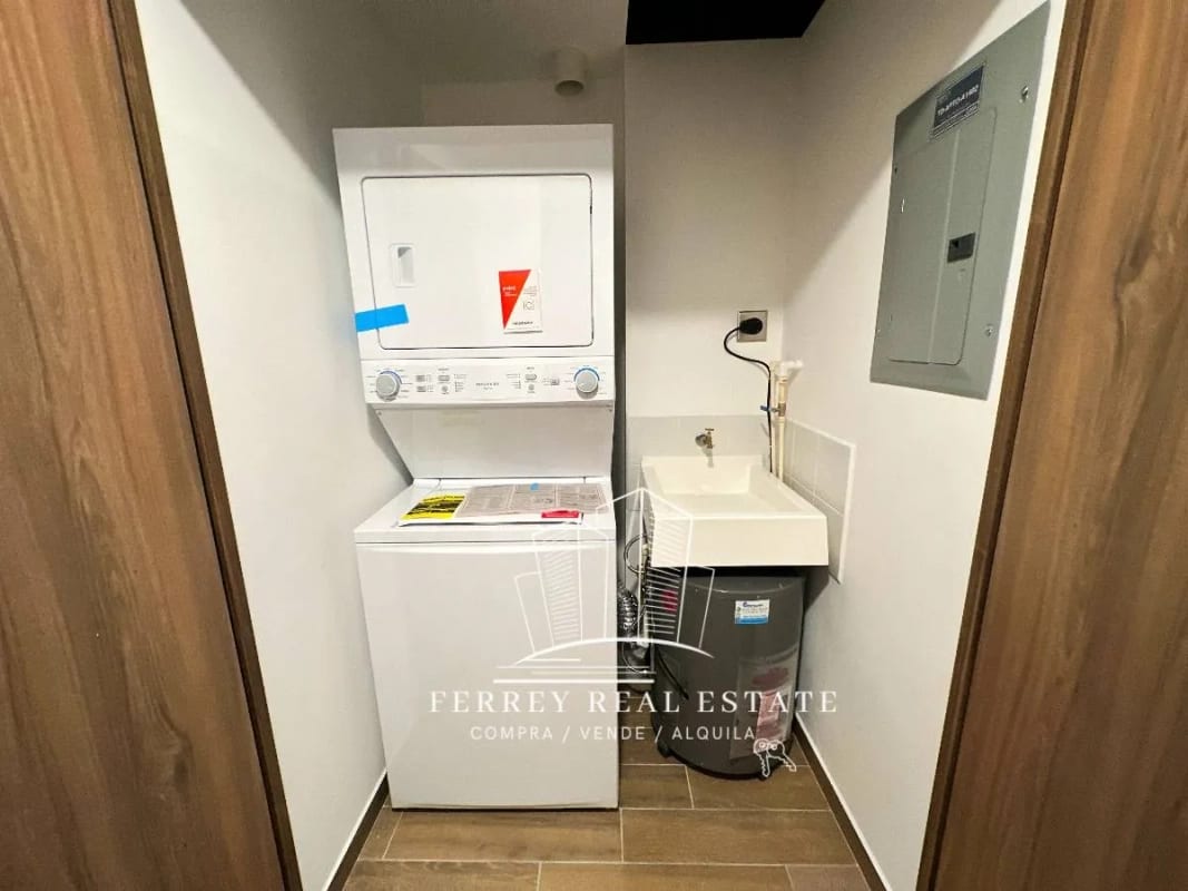 Zona 14, apartamento con cuarto de servicio — Apartamento en Alquiler en Zona 14, Guatemala, Ciudad — foto 7 de 16