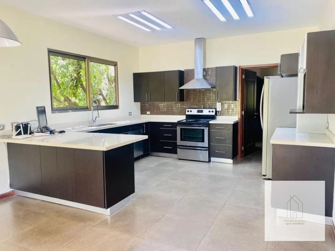 Linda Casa en venta Casa & Campo — Casa en Venta en Carretera a El Salvador, Guatemala, Ciudad — foto 2 de 4