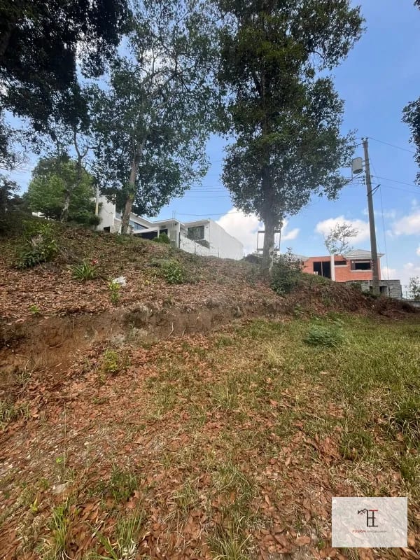 TERRENO EN VENTA LAS CUMBRES ZONA 16 — Terreno en Venta en Las Cumbres, Zona 16, Guatemala, Ciudad — foto 1 de 4
