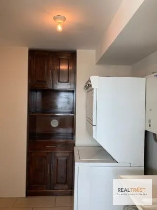 ALQUILO APARTAMENTO EN EDIFICIO CONDADO LA VILLA, ZONA 14 — Apartamento en Alquiler en Zona 14, Guatemala, Ciudad — miniatura 8 de 12