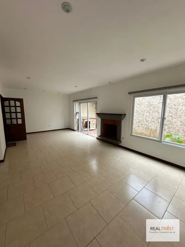 CASA EN VENTA BOUGANVILIAS DE ARRAZOLA — Casa en Venta en Bouganbilias de Arrazola, Carretera a El Salvador, Guatemala, Ciudad — foto 10 de 10