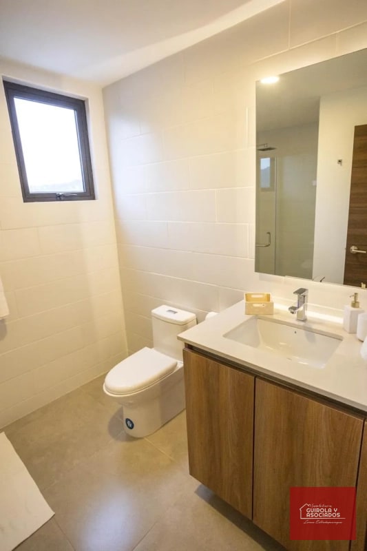 APARTAMENTOS EN ALQUILER EN ZONA 13 AVENIDA LAS AMERICAS 006aptoadz13 — Apartamento en Alquiler en Elemento Plaza Berlín, Zona 13, Guatemala, Ciudad — foto 6 de 12