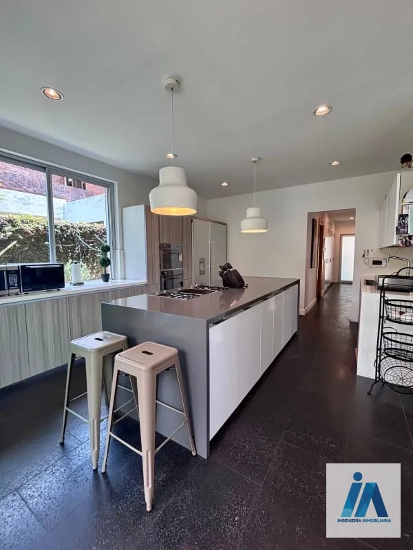 ESPECTACULAR CASA - Las Luces km 12.5 CAES en Venta — Casa en Venta en Las Luces, Carretera a El Salvador, Guatemala, Ciudad — foto 14 de 17