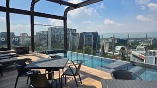 BONADIEZ, Z10. Apartamento amueblado y equipado en alquiler — Apartamento en Alquiler en Bonadiez, Zona 10, Guatemala, Ciudad — miniatura 12 de 13