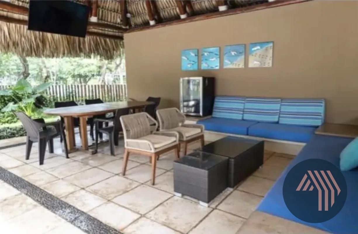 VENTA DE LINDA CASA DE PLAYA DENTRO DE CONDOMINIO - MONTERRICO — Casa vacacional en Venta en Monterrico, Santa Rosa — foto 4 de 16
