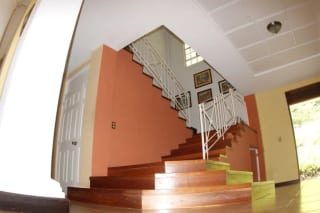 Casa en Venta - Tronco 2  EL ENCINAL Zona 7 Mixco — Casa en Venta en El Encinal, Zona 7 Mixco, Guatemala, Ciudad — miniatura 8 de 15