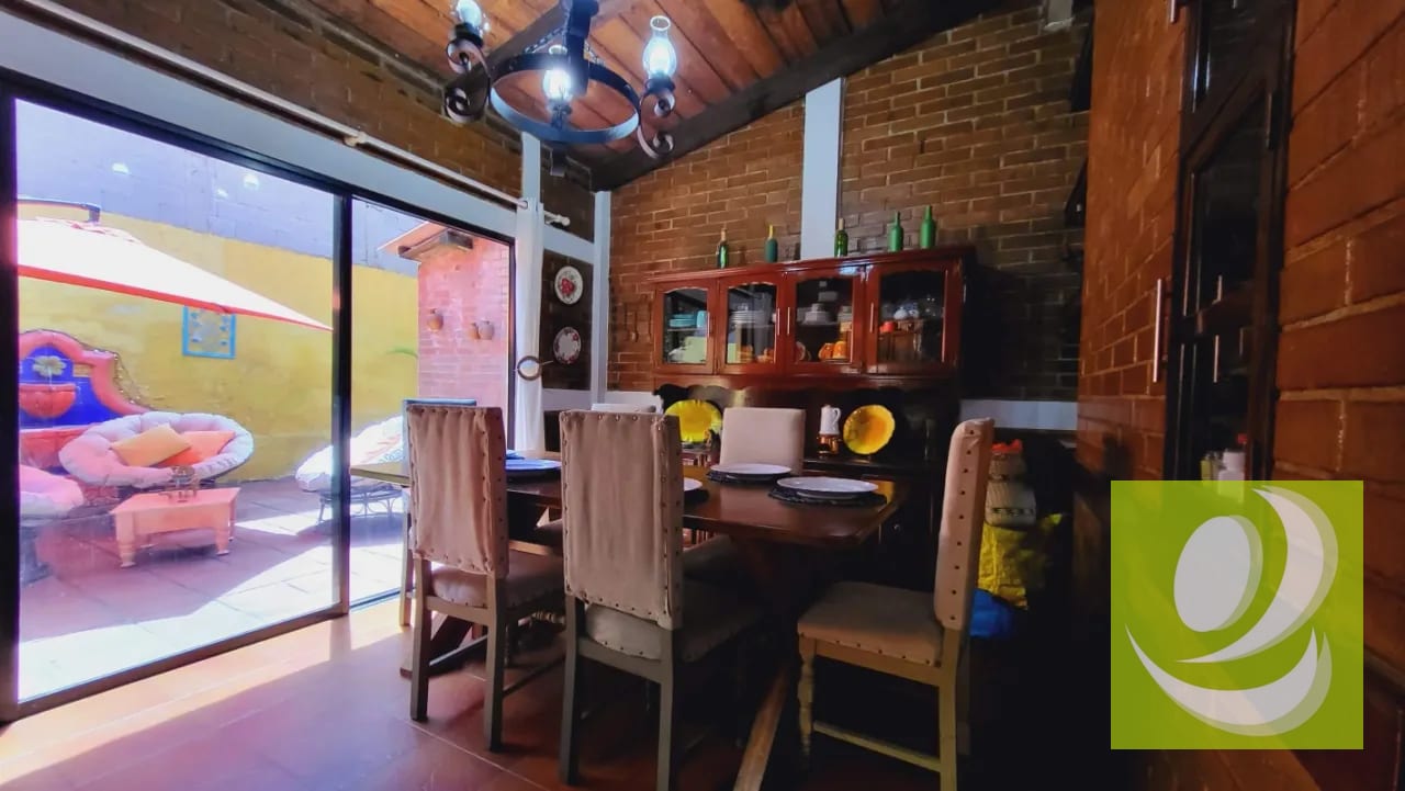 CASA EN VENTA EN ZONA 2 MIXCO PUEDE SER PARA USO COMERCIAL — Casa en Venta en Zona 2 Mixco, Guatemala, Ciudad — foto 5 de 6