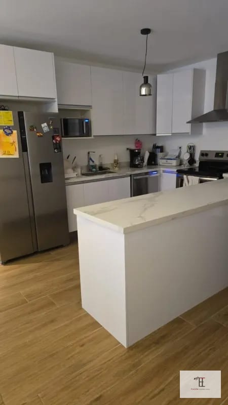 Rento / Vendo apartamento en zona 16,  Cayalá Lirios 3 — Apartamento en Alquiler en Ciudad Cayalá, Zona 16, Guatemala, Ciudad — foto 1 de 8