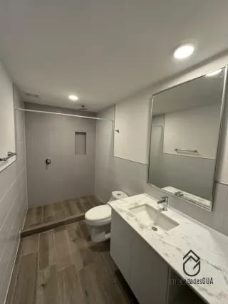 Apartamento en RENTA Segheria zona 14 — Apartamento en Alquiler en Segheria, Zona 14, Guatemala, Ciudad — miniatura 2 de 15