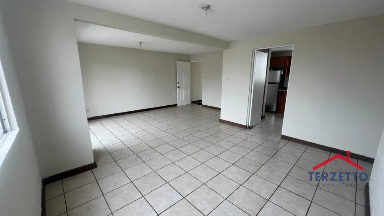 Apartamento  Cañadas de Mariscal — Apartamento en Venta en Cañadas de Mariscal, Zona 11, Guatemala, Ciudad — foto 5 de 9