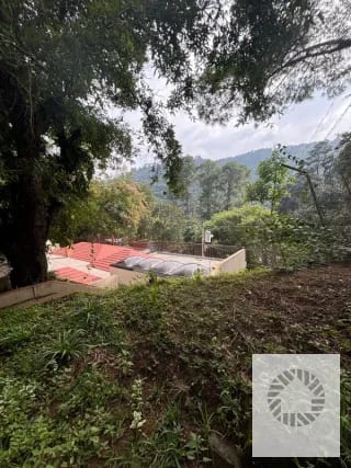 VENDO CASA AMPLIA EN ENCINAL, ZONA 7 — Casa en Venta en El Encinal, Zona 7 Mixco, Guatemala, Ciudad — miniatura 3 de 12