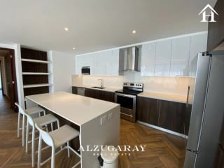 APTO AMUEBLADO P/ ESTRENAR - 3 HAB. / EDIFICIO NAORI ZONA 10 — Apartamento en Venta en Naori, Zona 10, Guatemala, Ciudad — miniatura 12 de 15