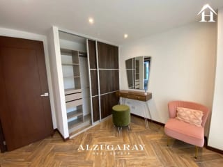 APTO AMUEBLADO P/ ESTRENAR - 3 HAB. / EDIFICIO NAORI ZONA 10 — Apartamento en Venta en Naori, Zona 10, Guatemala, Ciudad — miniatura 9 de 15