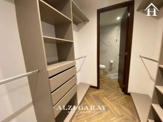 APTO AMUEBLADO P/ ESTRENAR - 3 HAB. / EDIFICIO NAORI ZONA 10 — Apartamento en Venta en Naori, Zona 10, Guatemala, Ciudad — miniatura 5 de 15