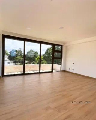 CASA EN VENTA ZONA 15 PARA ESTRENAR  ALTOS DE VISTA HERMOSA. — Casa en Venta en Zona 15, Guatemala, Ciudad — miniatura 11 de 12