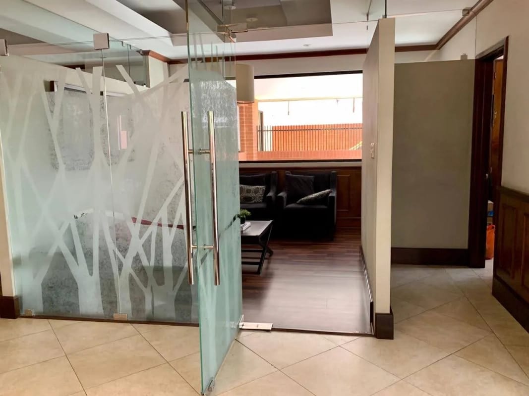 Altos de Santa Clara, Z. 10 Apartamento en renta — Apartamento en Alquiler en Altos de Santa Clara, Zona 10, Guatemala, Ciudad — foto 11 de 12